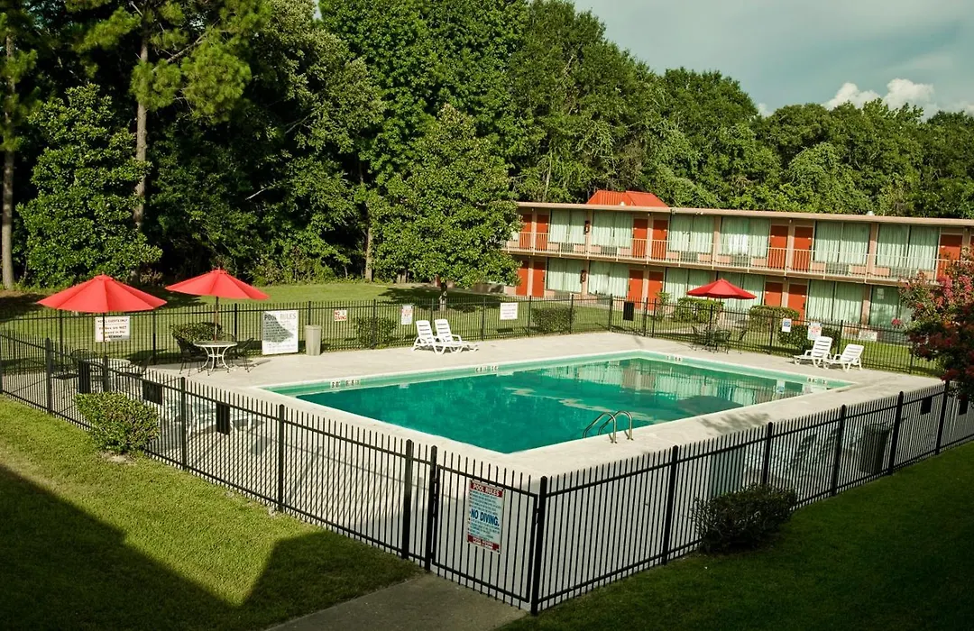 Express Inn & Suites-1