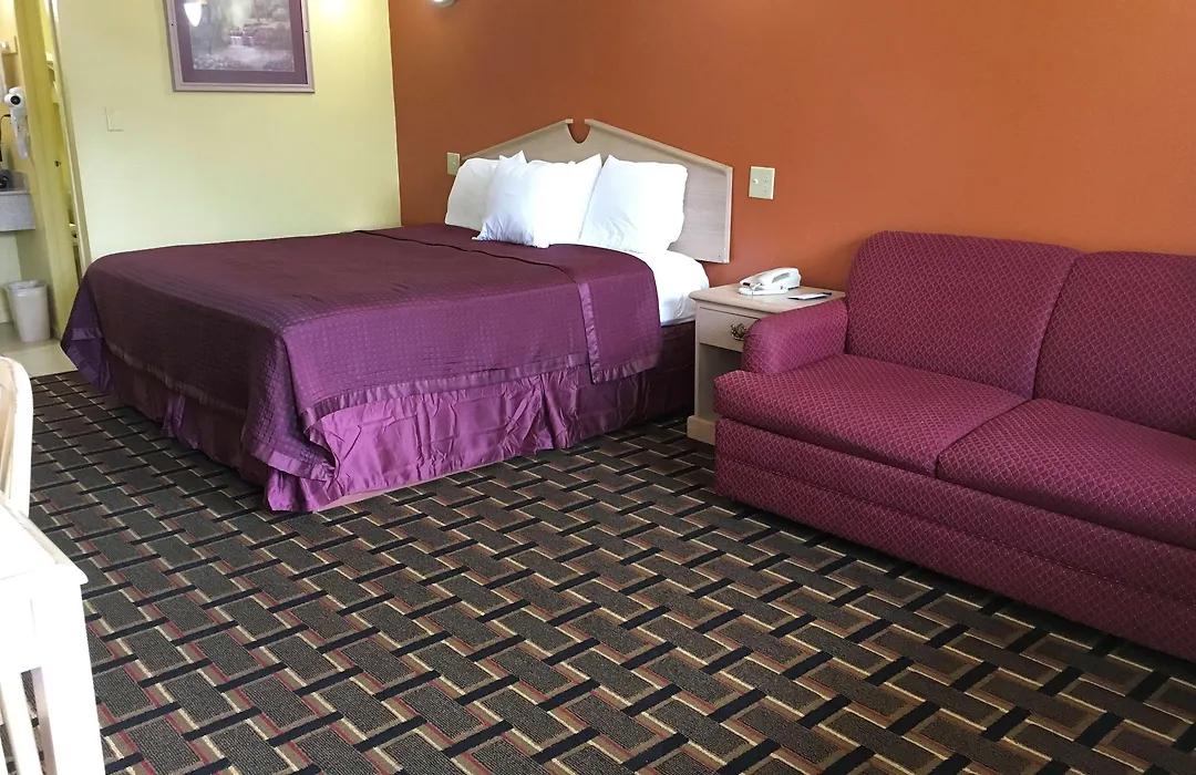 Americas Best Value Inn & Suites Greenville-1