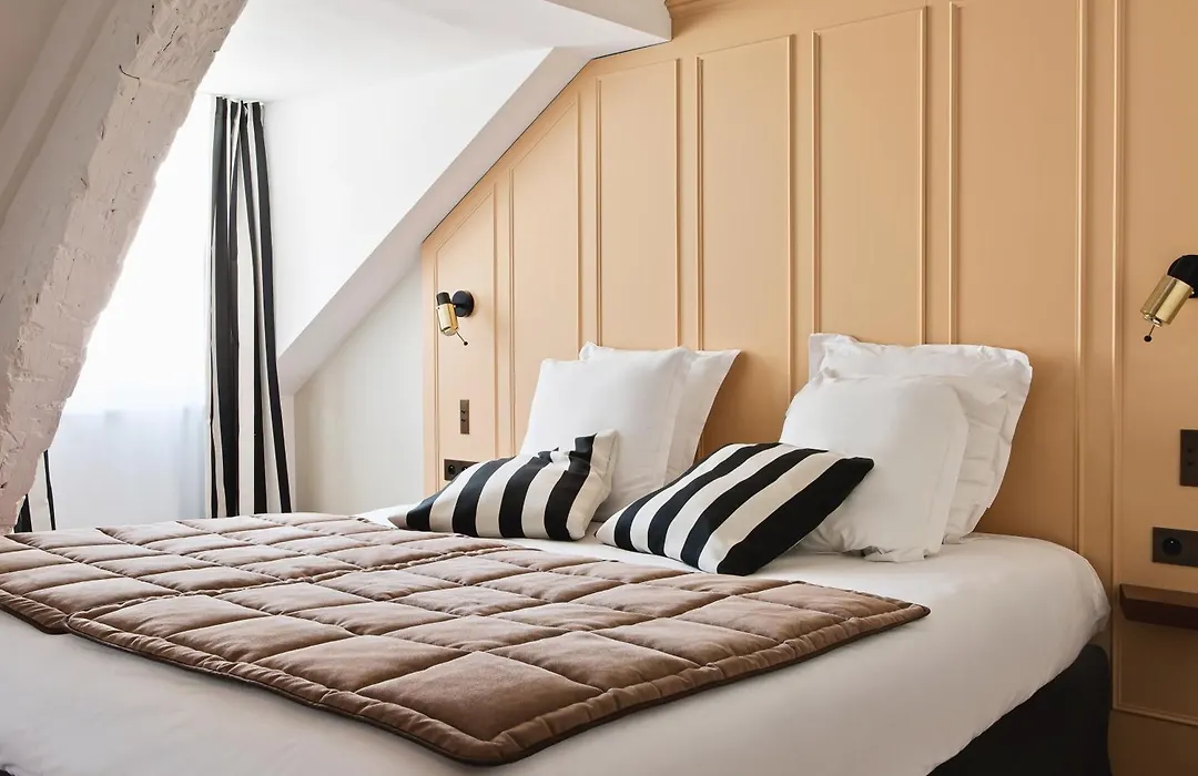 New Hotel Lafayette-1