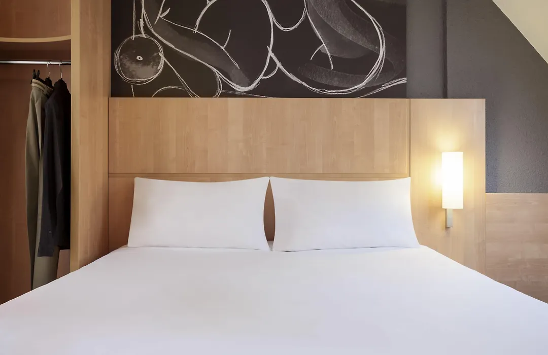 B&B HOTEL Orly Rungis Aéroport 3 étoiles-1