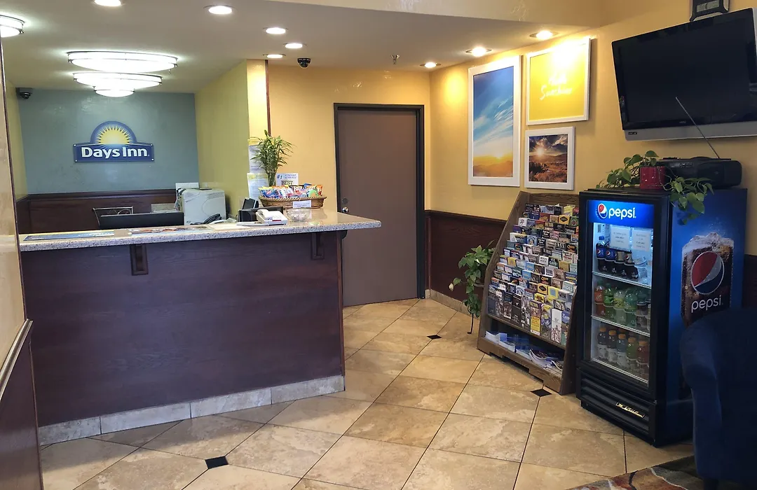 Days Inn By Wyndham Rio Rancho-1