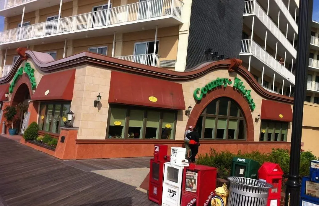 Days Inn By Wyndham Atlantic City Oceanfront-Boardwalk-1