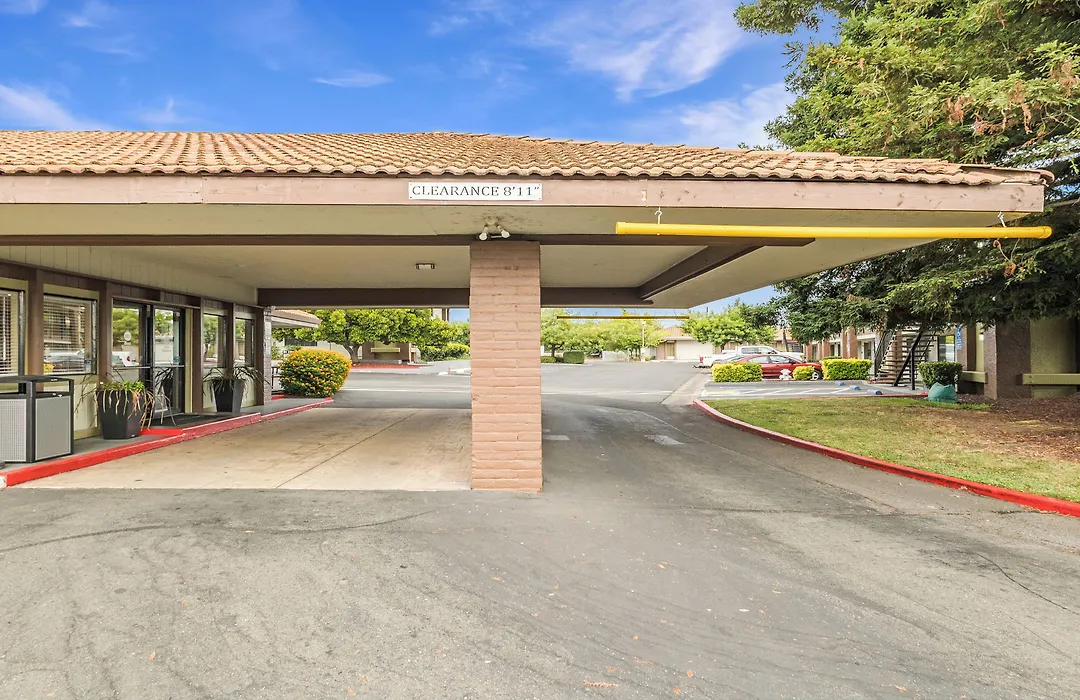 Best Western Roseville Inn-1
