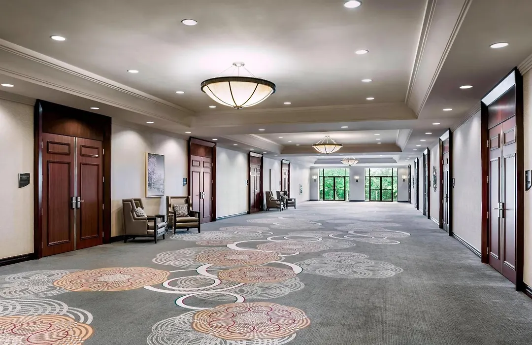 Sheraton Toronto Airport Hotel & Conference Centre-1