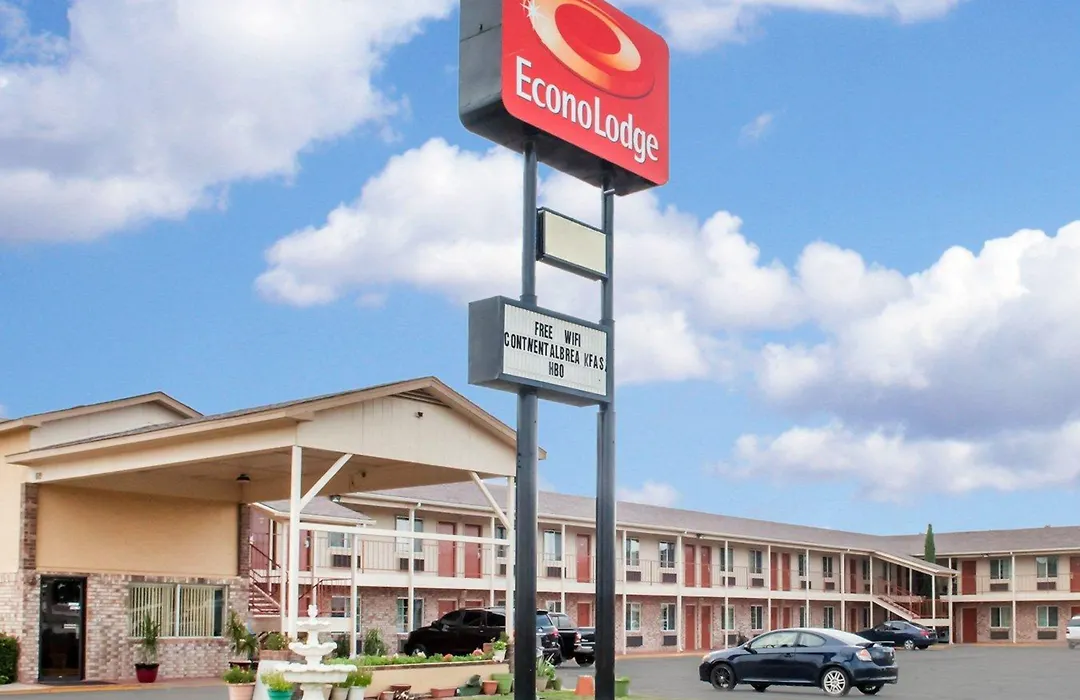 Econo Lodge Hobbs-1