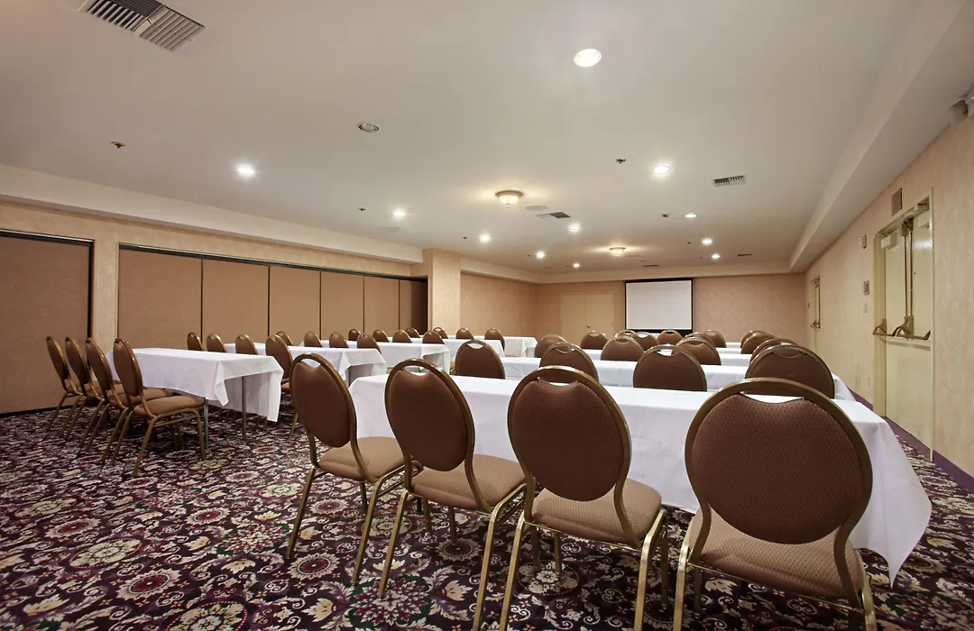 Best Western Plus Heritage Inn-1