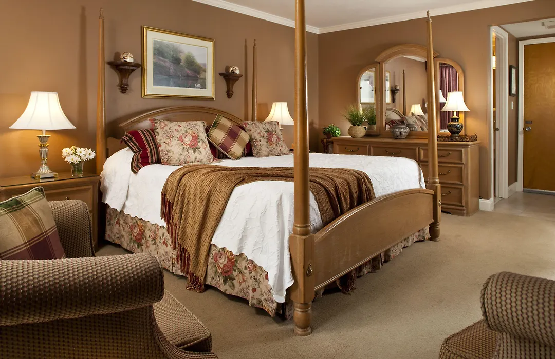 Refuge Inn-1