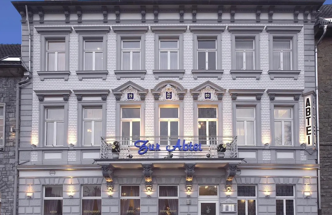 Design-Hotel Zur Abtei-1