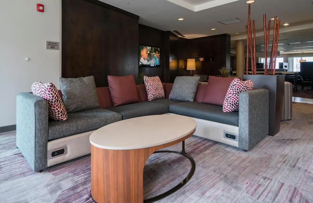 Courtyard By Marriott Vicksburg-1