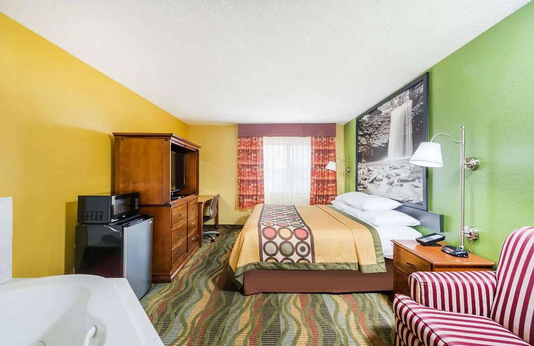 Super 8 By Wyndham Jacksonville-1