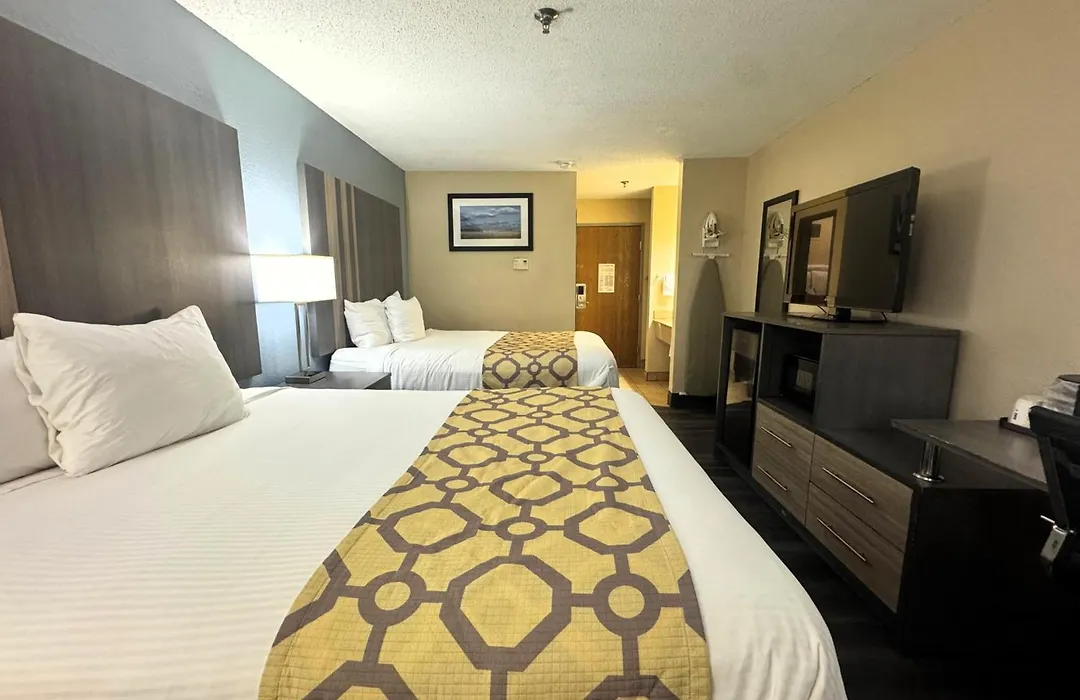 Baymont By Wyndham Tupelo-1