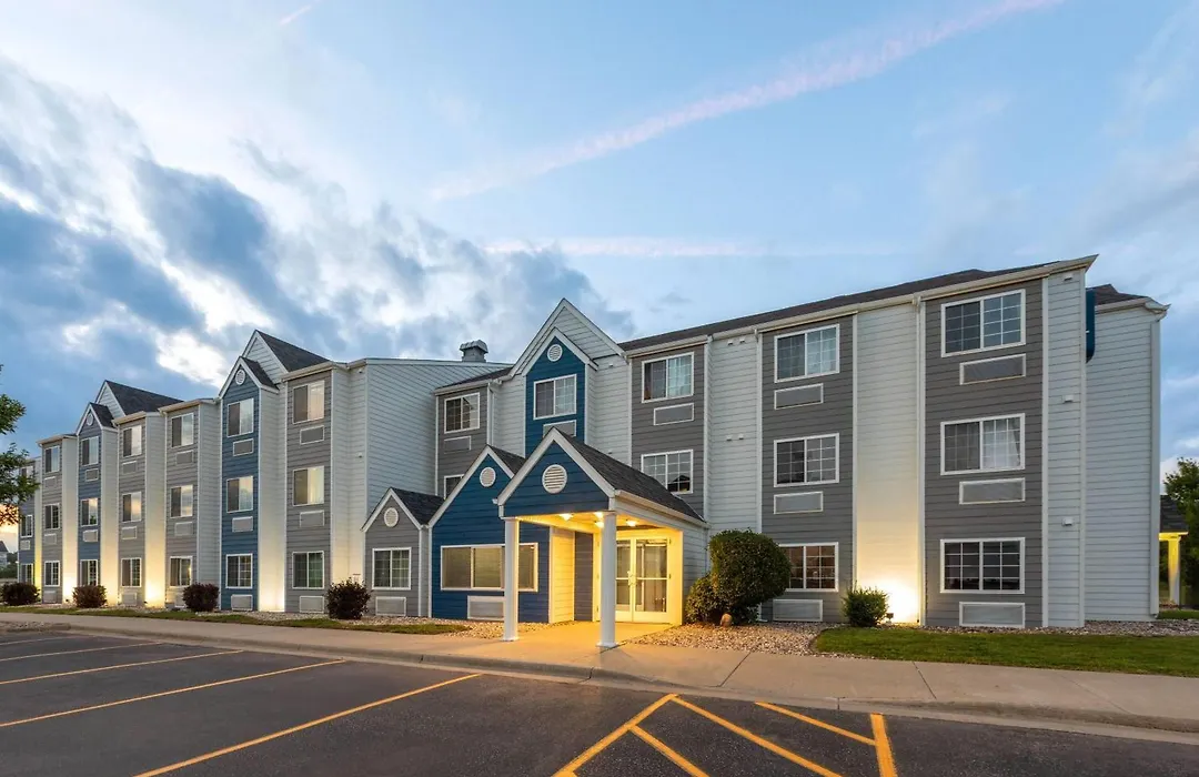 Microtel Inn & Suites By Wyndham Sioux Falls-1
