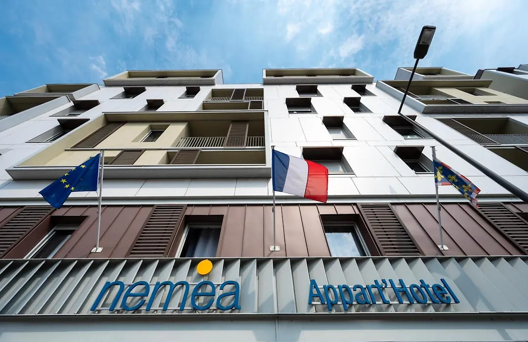 Nemea Appart Hotel Quai Victor Tours Centre-1