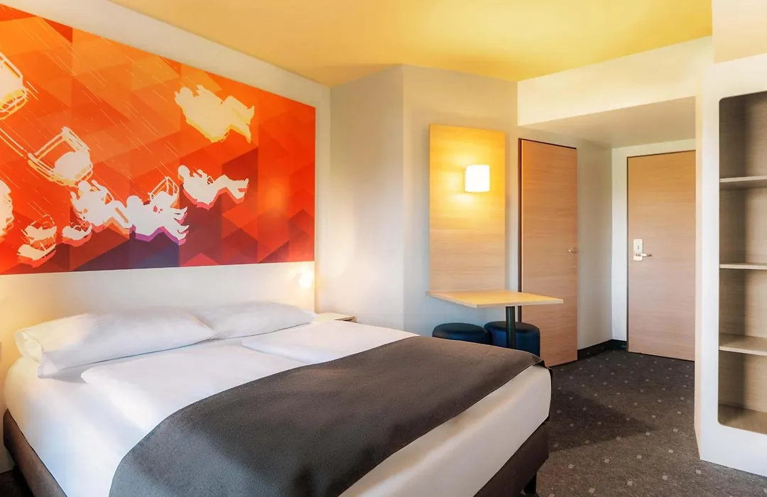 B&B Hotel Stuttgart-Bad Cannstatt-1