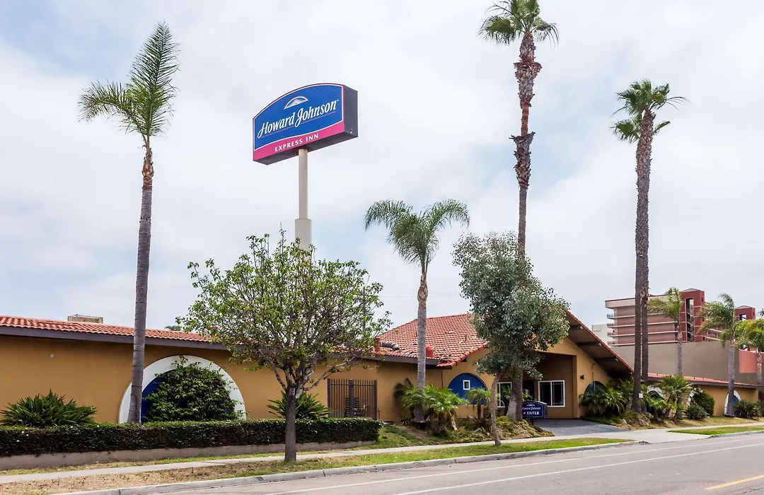 Howard Johnson By Wyndham National City/San Diego South-1