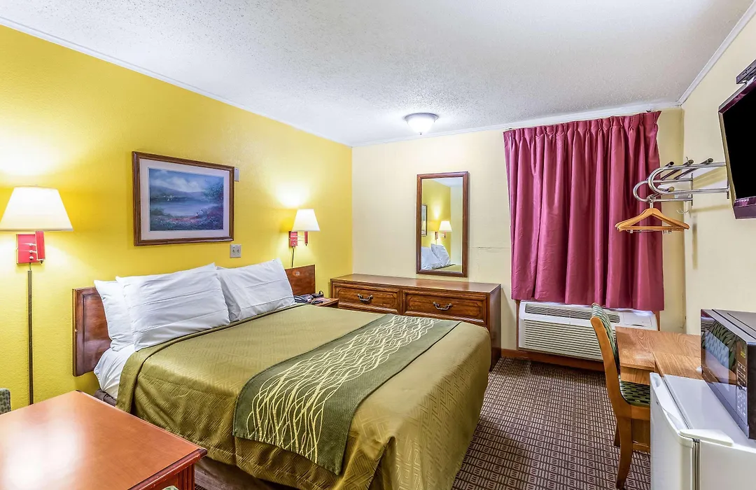Econo Lodge Morgantown-1