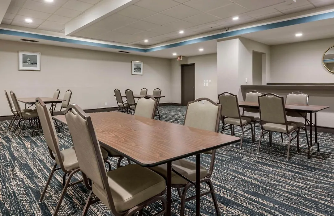 Comfort Inn & Suites Downtown Brickell-Port Of Miami-1