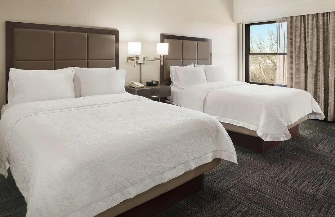 Hampton Inn Lawrence-1
