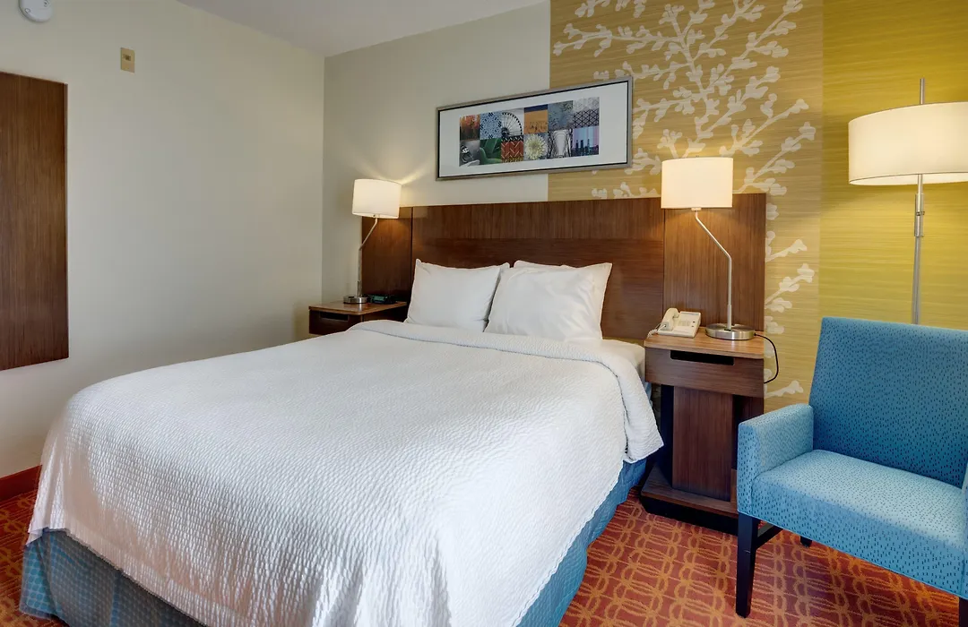 Fairfield Inn And Suites By Marriott Potomac Mills Woodbridge-1