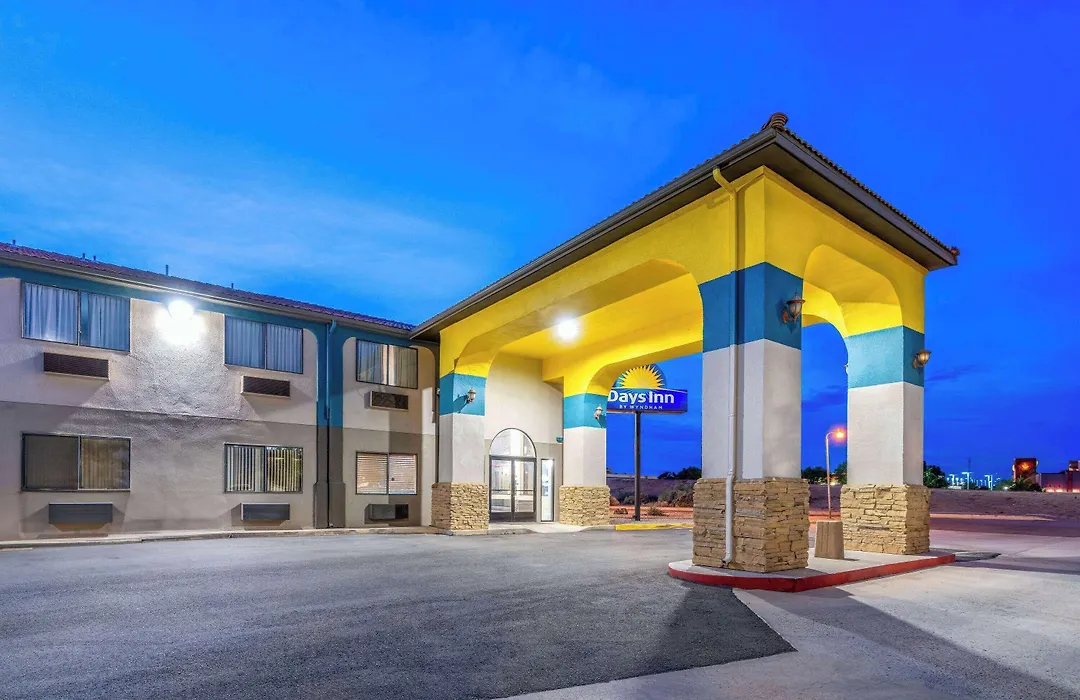 Days Inn By Wyndham Los Lunas-1