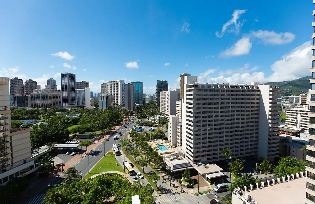 Waikiki Gateway Hotel-1
