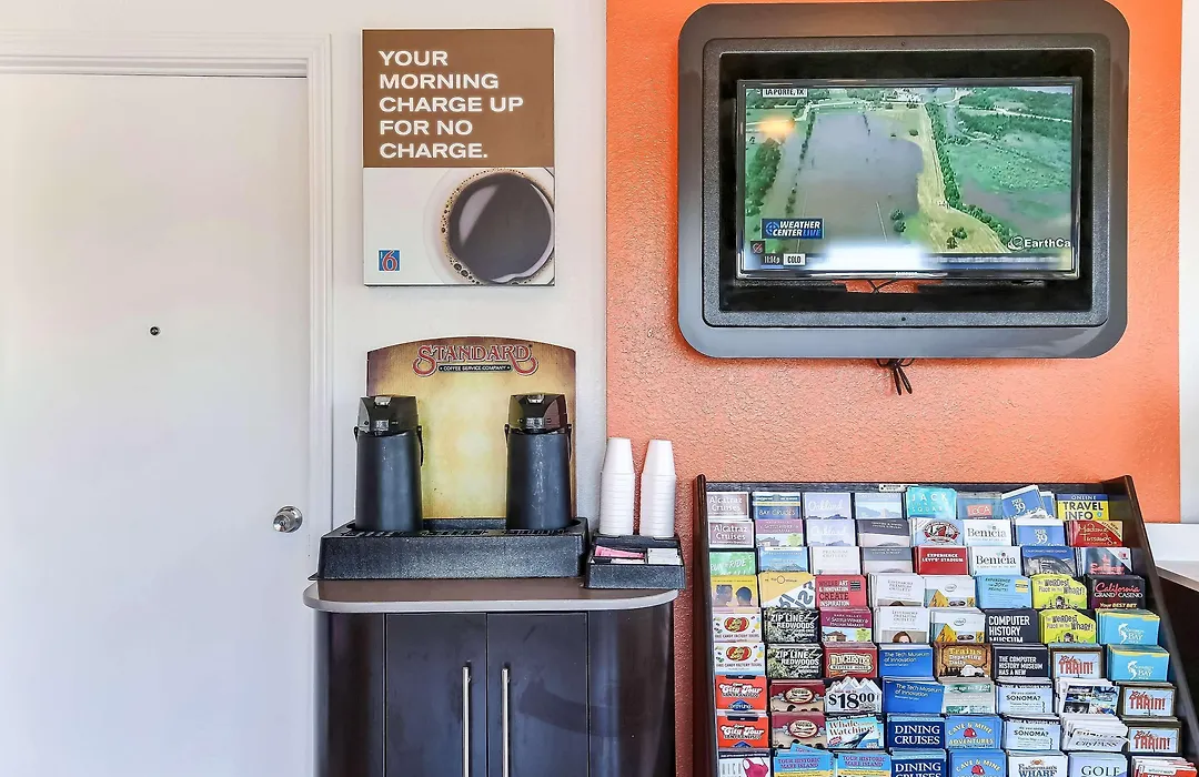 Motel 6-Oakland, Ca - Embarcadero-1