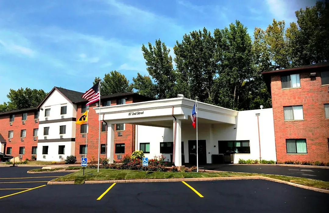 Heartland Inn Coralville-1
