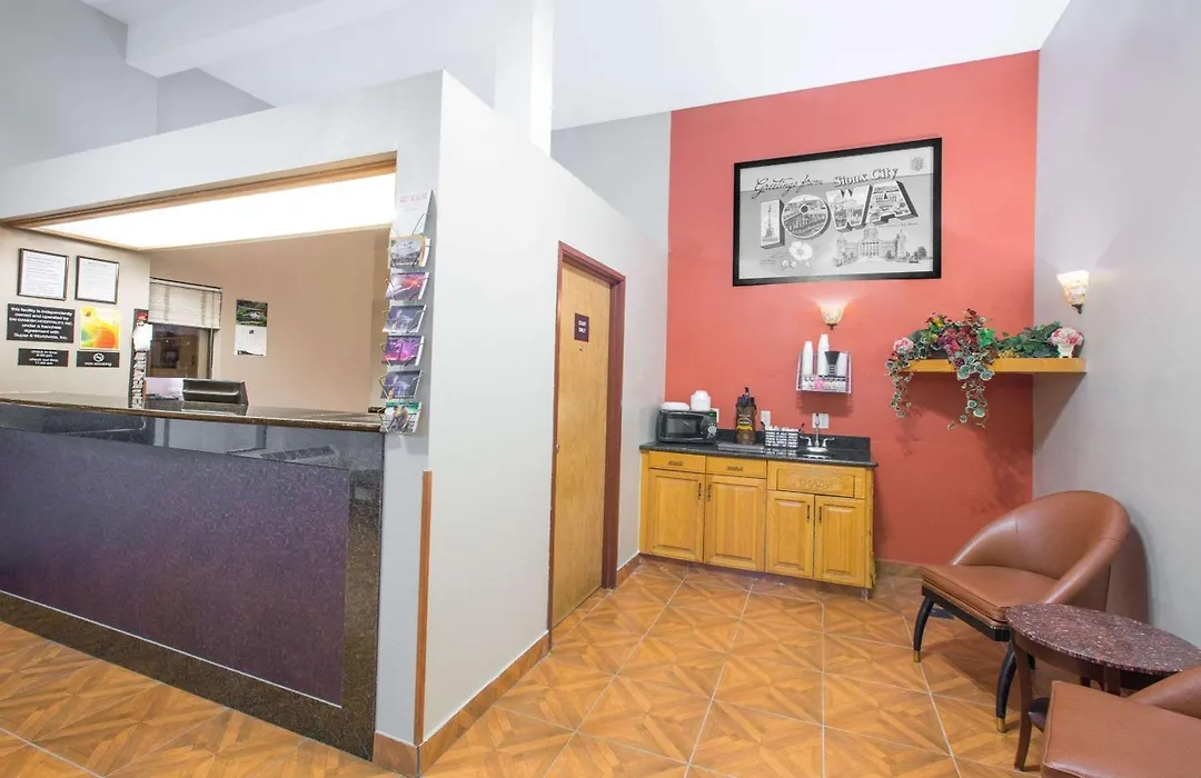 Super 8 By Wyndham Sioux City/Morningside Area-1