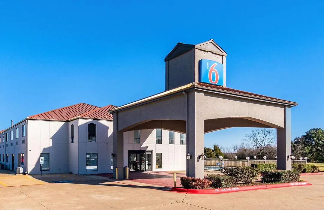 Motel 6-Ennis, Tx-1