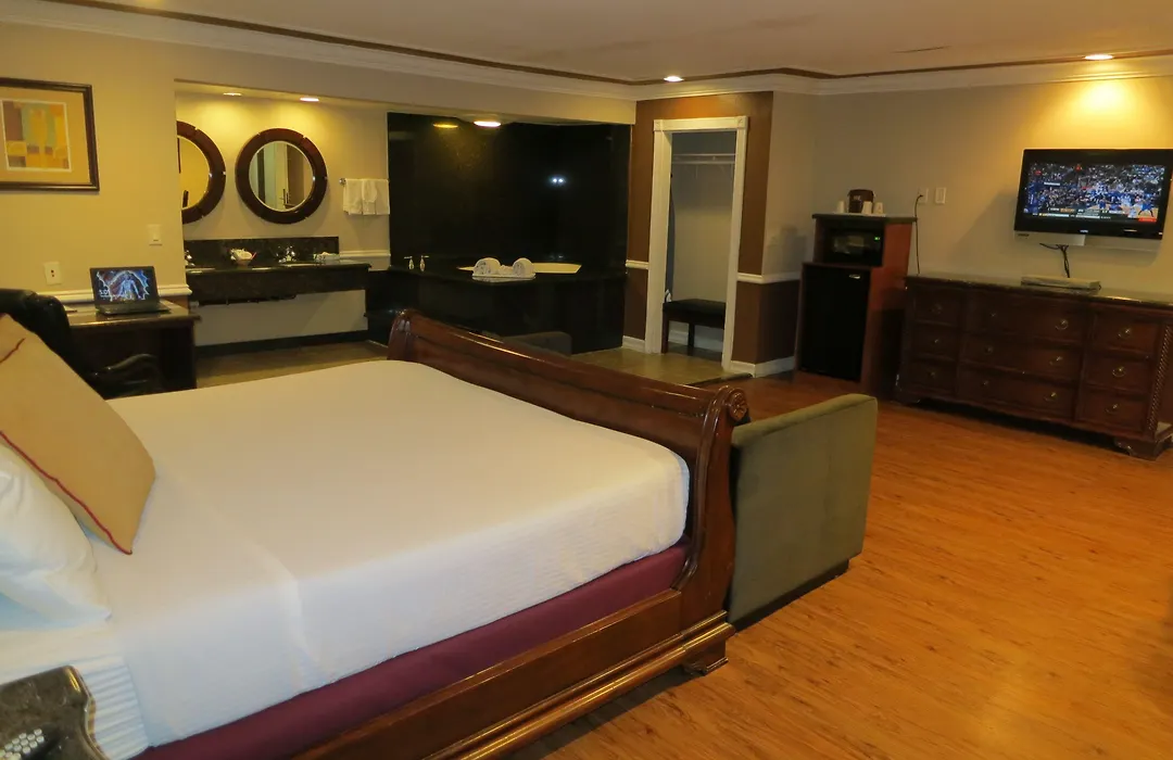 Dynasty Suites Hotel-1