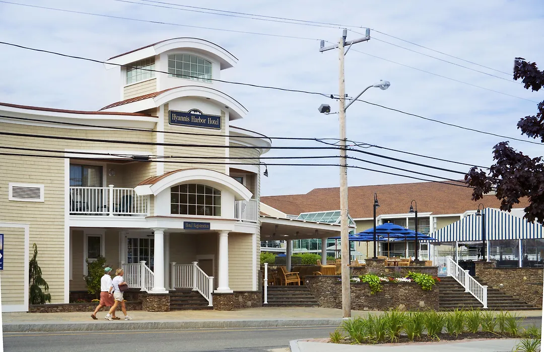 Hyannis Harbor Hotel (Adults Only)-1