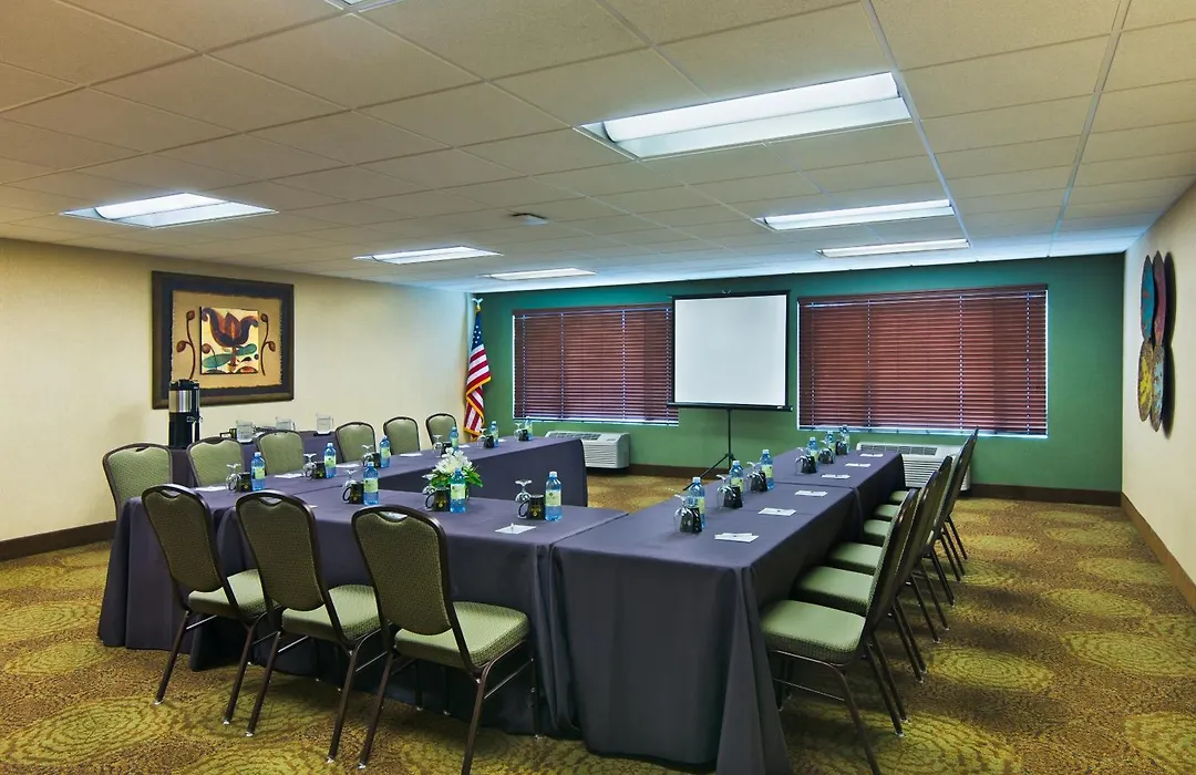 Oxford Suites Hermiston-1