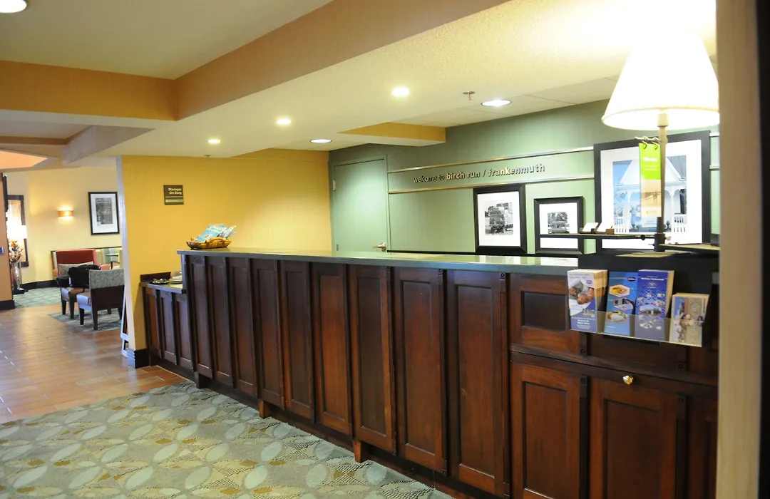 Hampton Inn Birch Run-1