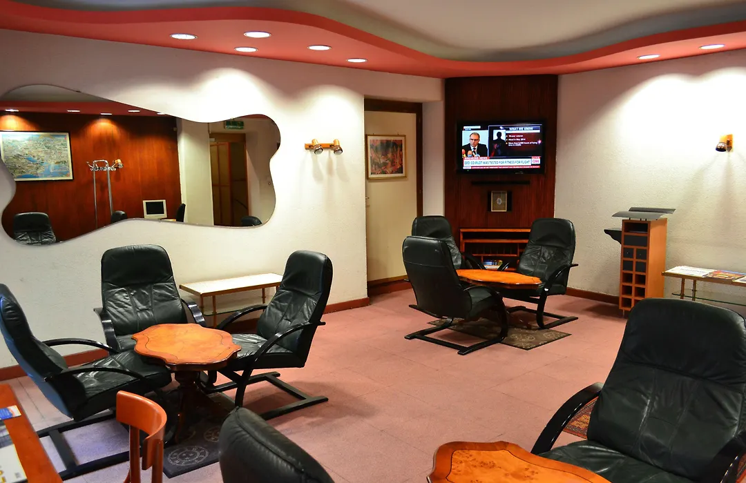 Hotel Moderne-1