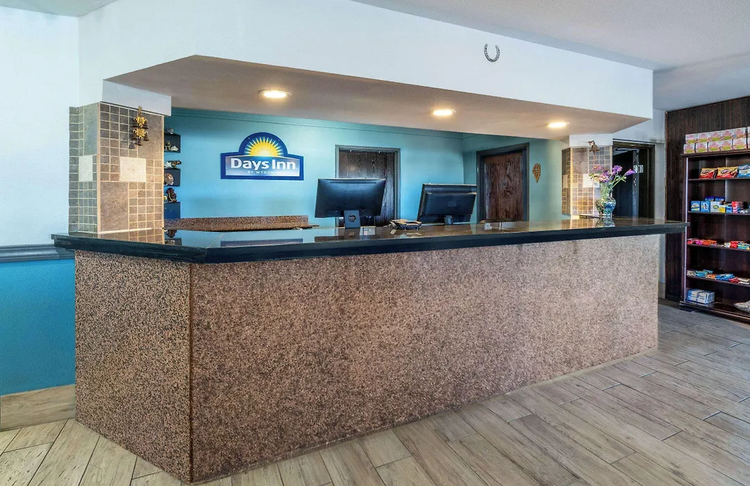 Days Inn By Wyndham Lamar-1