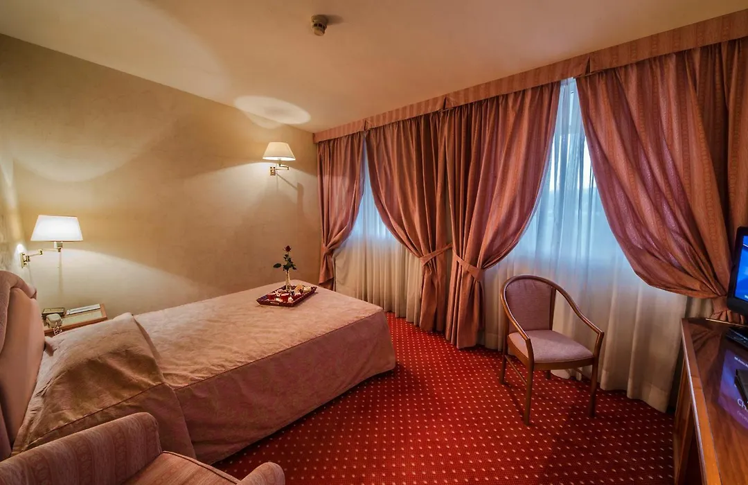 Hotel Valdarno-1