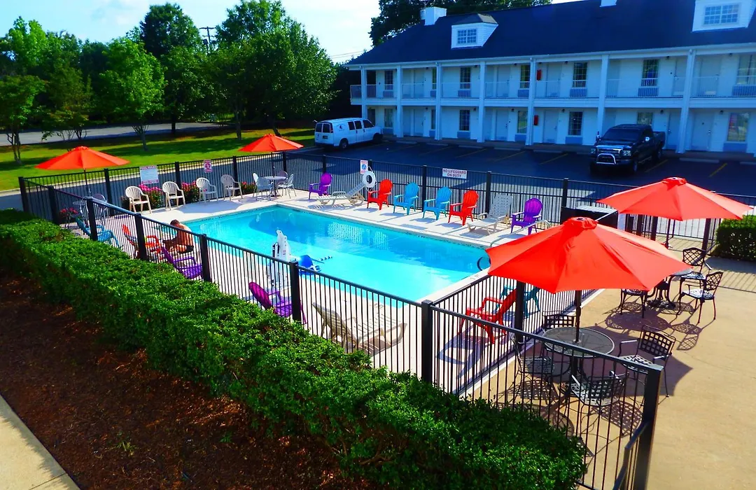 Baymont By Wyndham Florence/Muscle Shoals-1