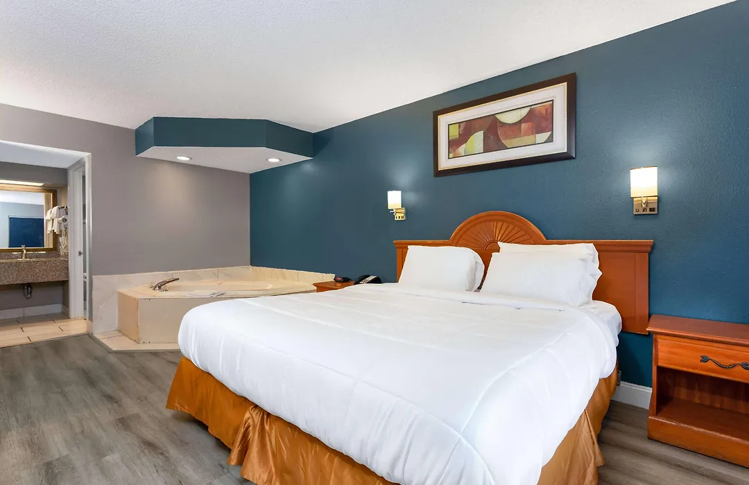 Baymont By Wyndham Marianna-1
