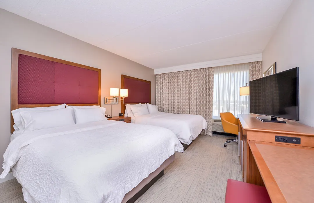 Hampton Inn Martinsburg-1