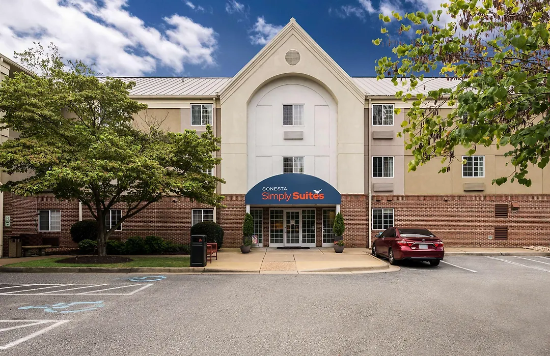 Sonesta Simply Suites Hampton-1