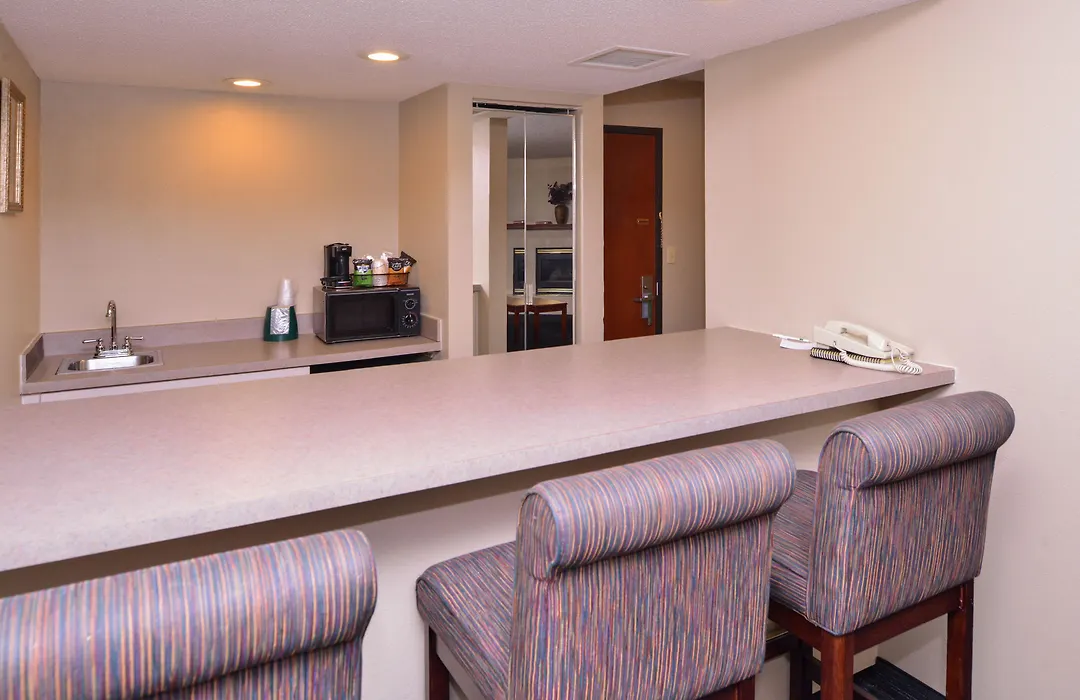 Baymont By Wyndham Sioux Falls North,I-29,Russell St, Airport-1