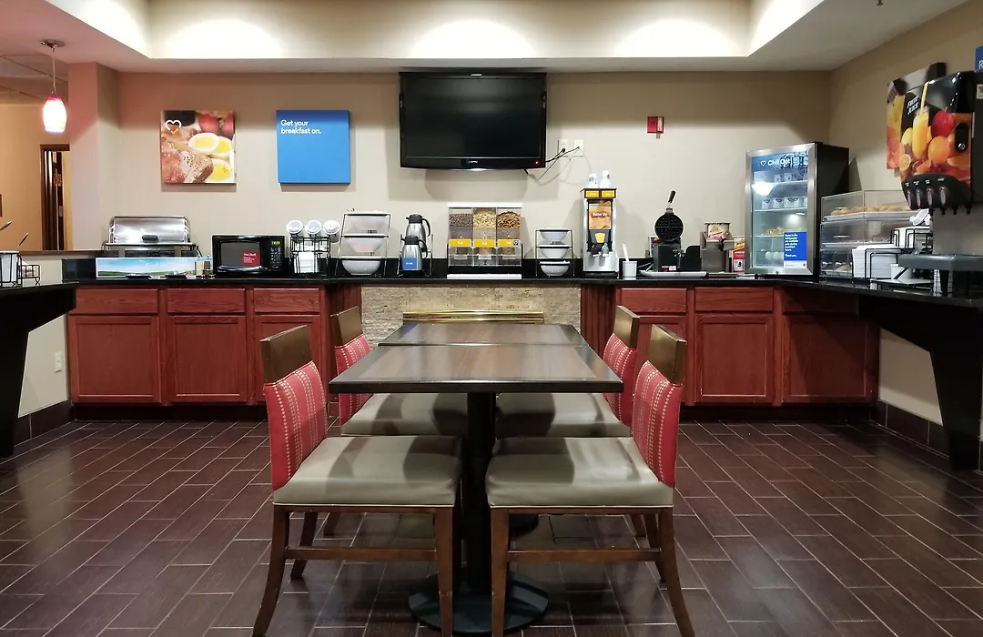 Comfort Inn Lincoln I-80-1