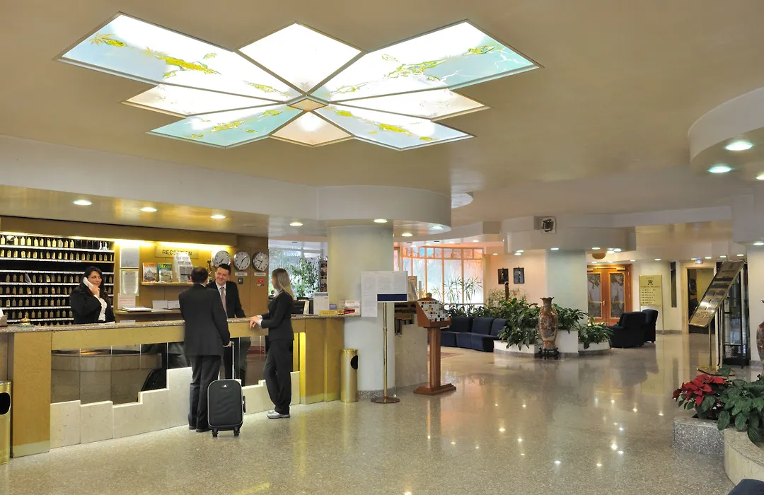 Hotel Pineta Palace-1