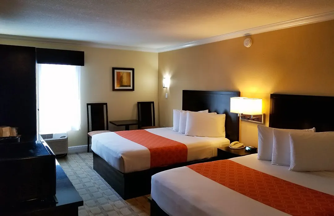 Galleria Palms Orlando - Free Theme Park Shuttles-1