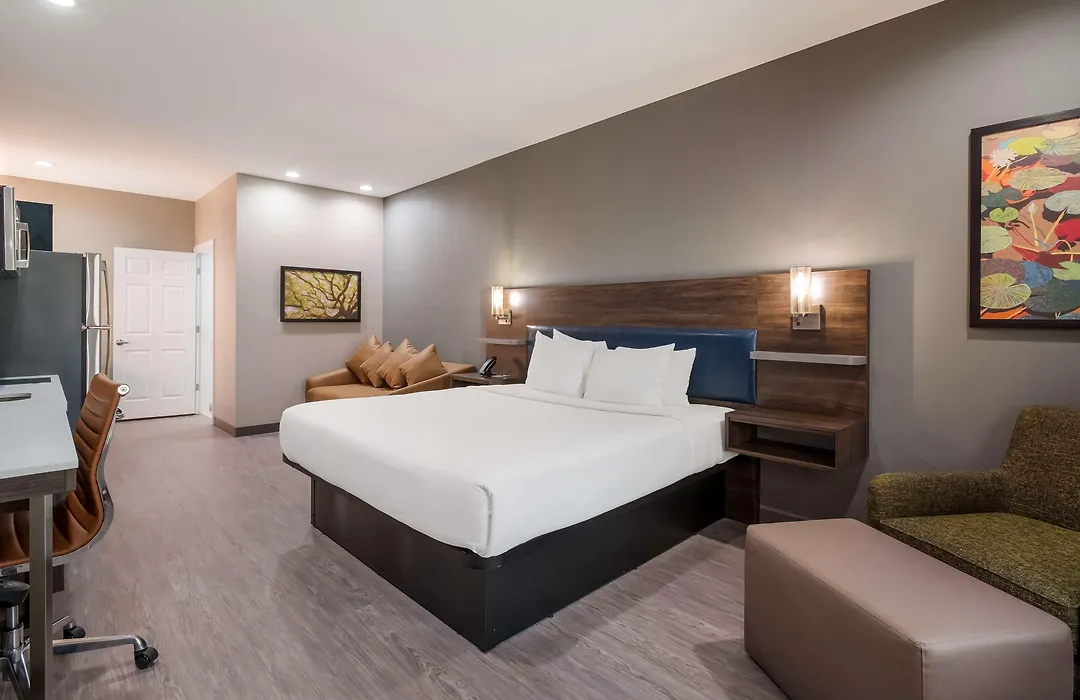 Best Western La Place Inn-1