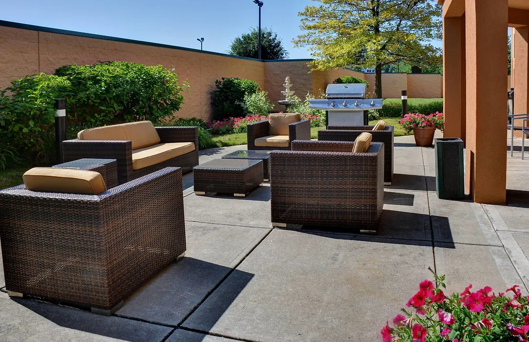 Courtyard By Marriott Indianapolis South-1
