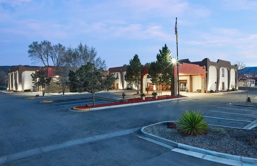 Hampton Inn Taos-1