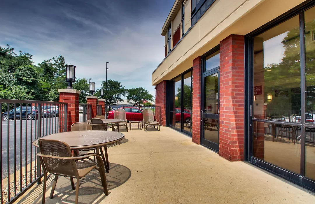 Drury Inn & Suites Evansville East-1