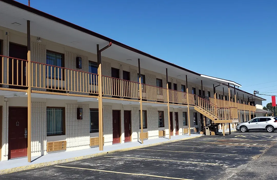 Americas Best Value Inn-1