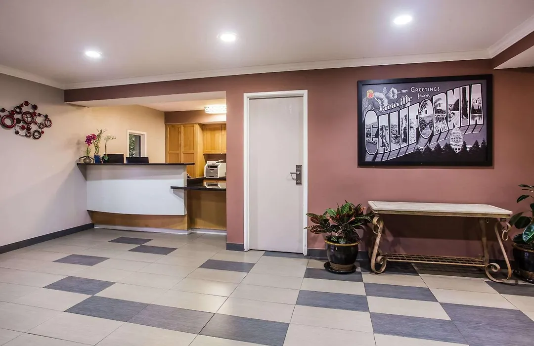 Super 8 By Wyndham Vacaville-1